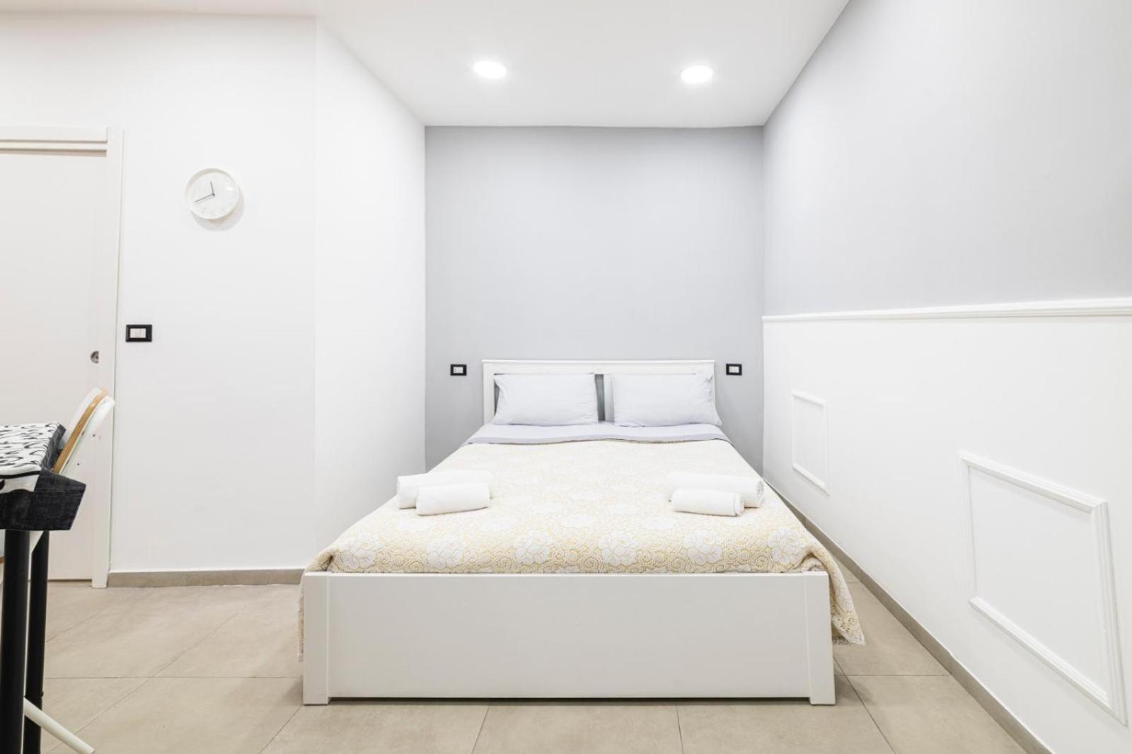 Many House Apartment Naples Exterior photo